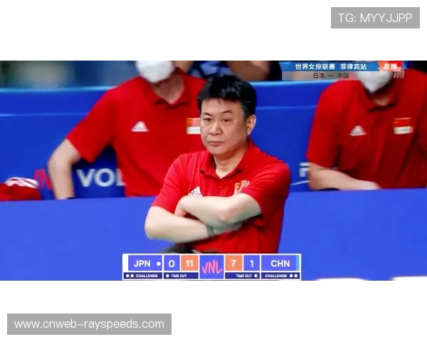 女子混合泳余依婷于子迪正面交锋,新旧力量碰撞 女子混合泳余依婷于子迪正面交锋,新旧力量碰撞