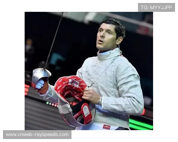 击剑世界杯佩剑项目阿尔及尔站,韩国全河英与美国希思科克折桂 击剑世界杯佩剑项目阿尔及尔站,韩国全河英与美国希思科克折桂